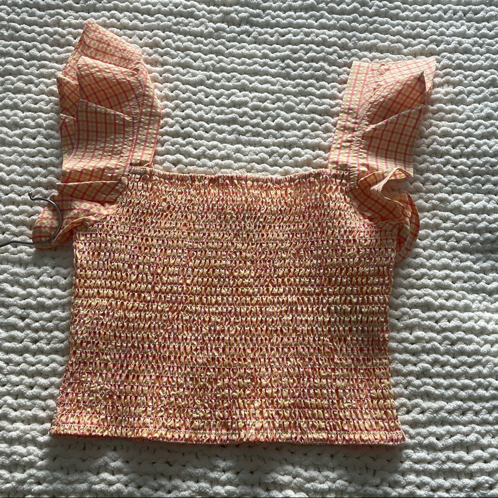 Cropped summer top